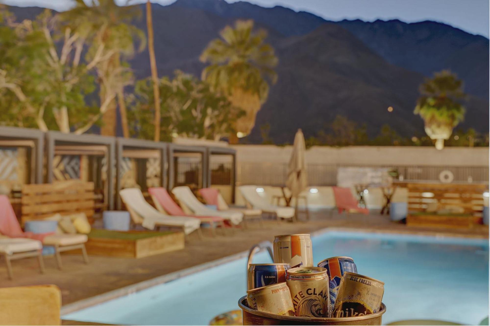 The Infusion Beach Club Palm Springs Eksteriør billede